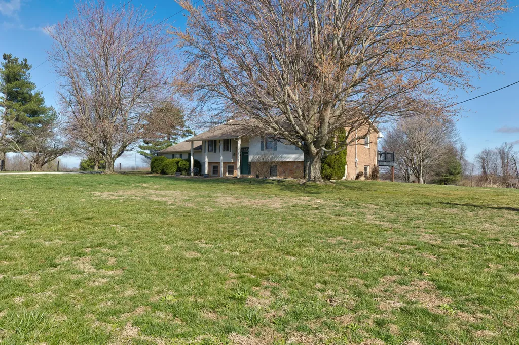 8720 Wades Mill Road Mt Sterling KY 40353