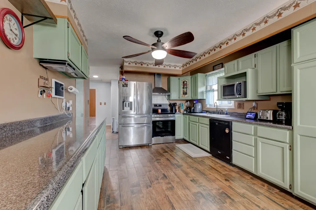 8720 Wades Mill Road Mt Sterling KY 40353