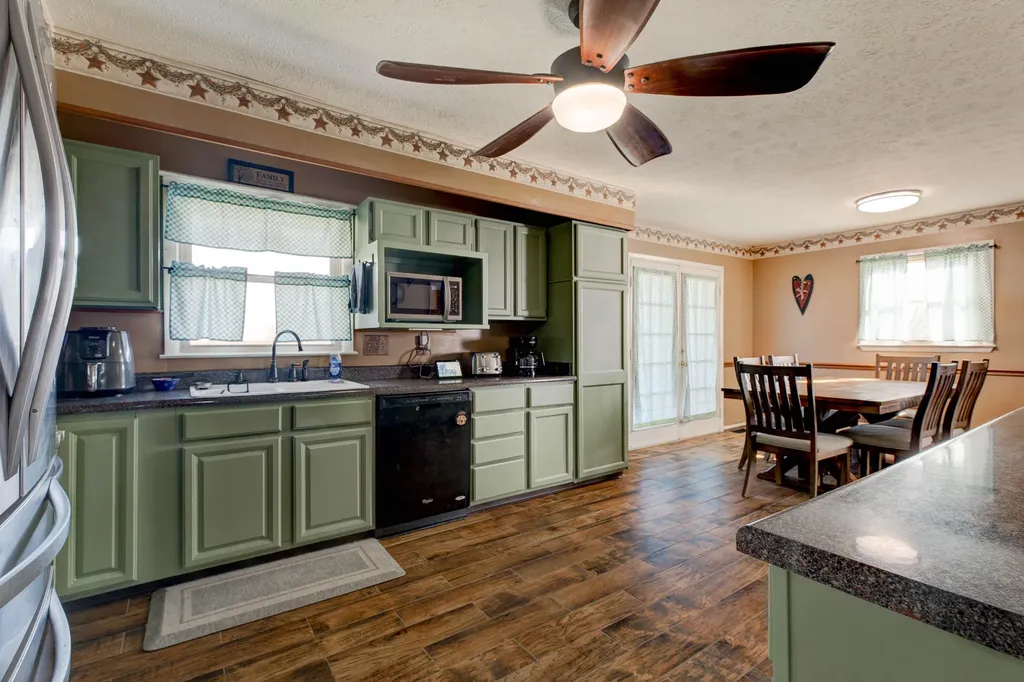 8720 Wades Mill Road Mt Sterling KY 40353