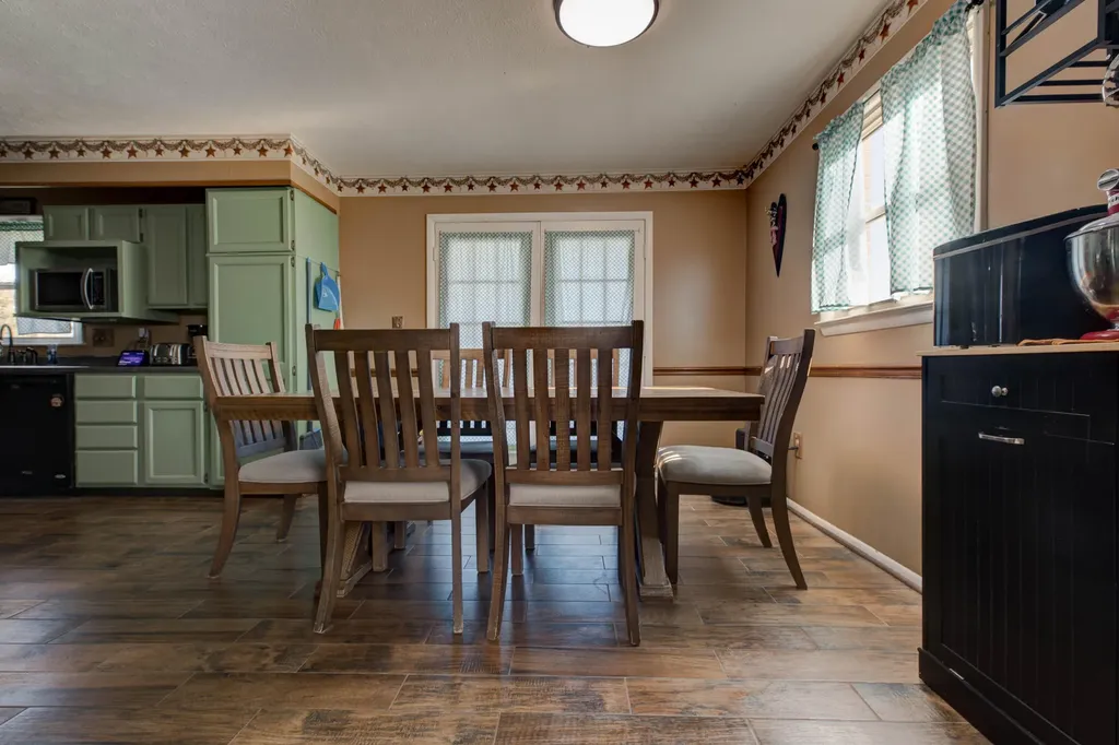 8720 Wades Mill Road Mt Sterling KY 40353