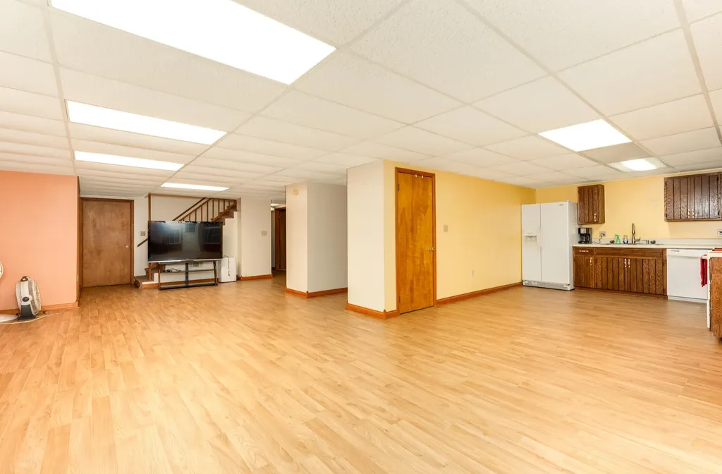 815 Jr Phipps Road Monticello KY 42633