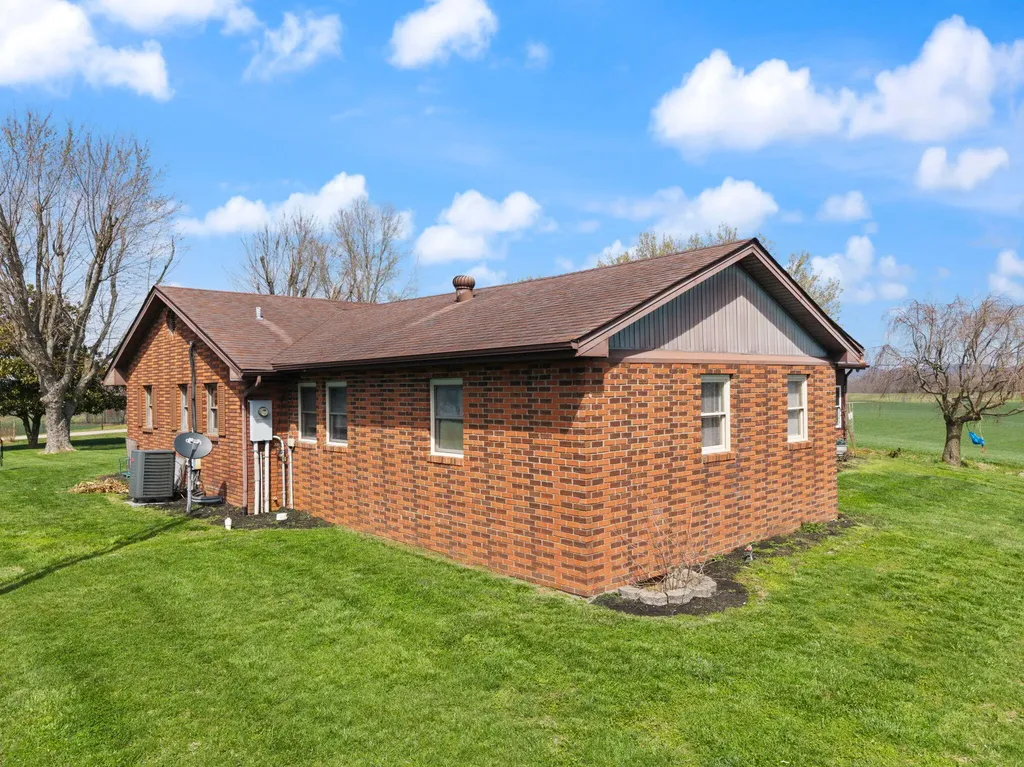 1661 Valley Oak-welborn Road Somerset KY 42503