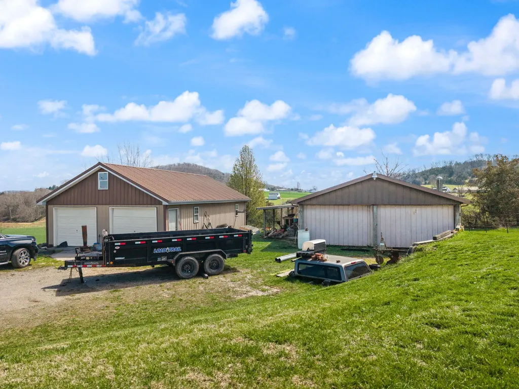1661 Valley Oak-welborn Road Somerset KY 42503