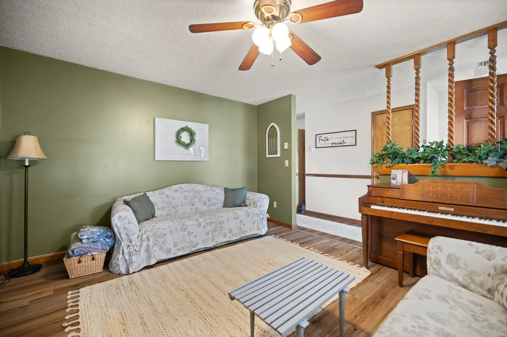 1661 Valley Oak-welborn Road Somerset KY 42503