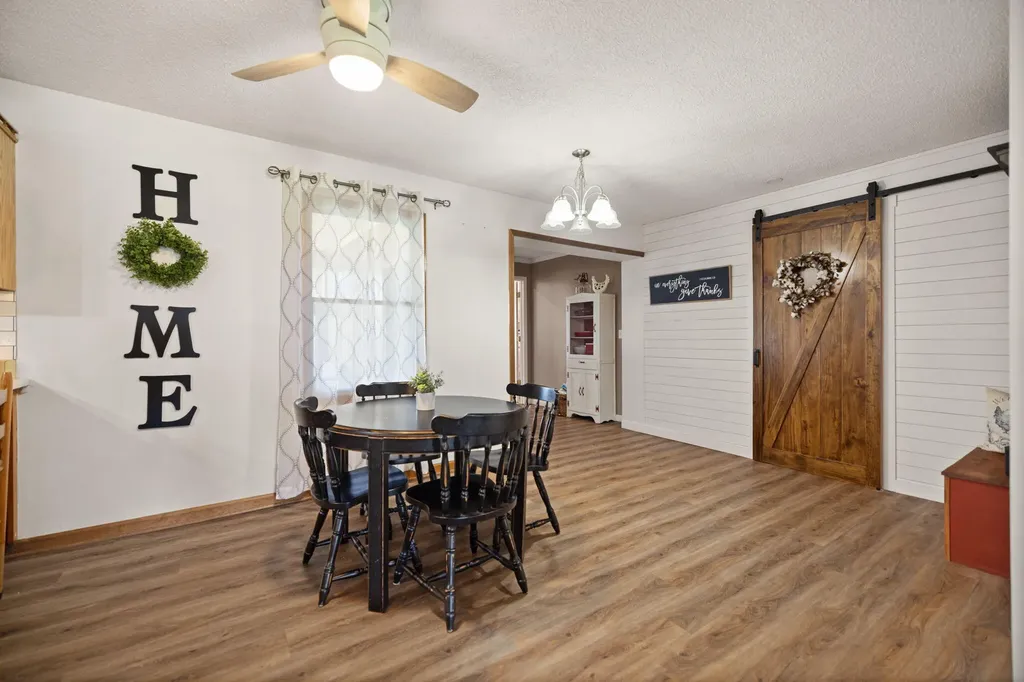 1661 Valley Oak-welborn Road Somerset KY 42503