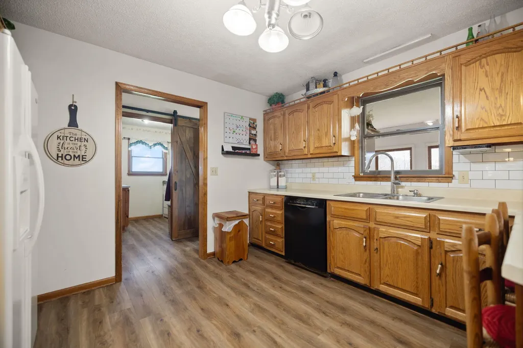 1661 Valley Oak-welborn Road Somerset KY 42503