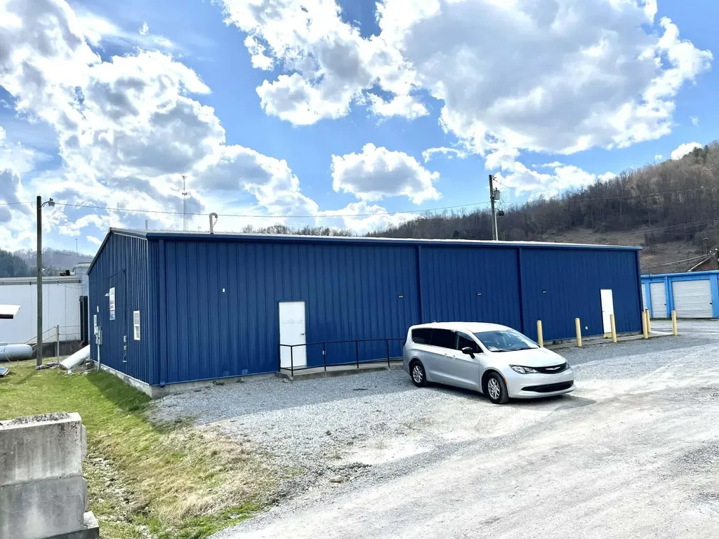 335 Industrial Park Road Harlan KY 40831
