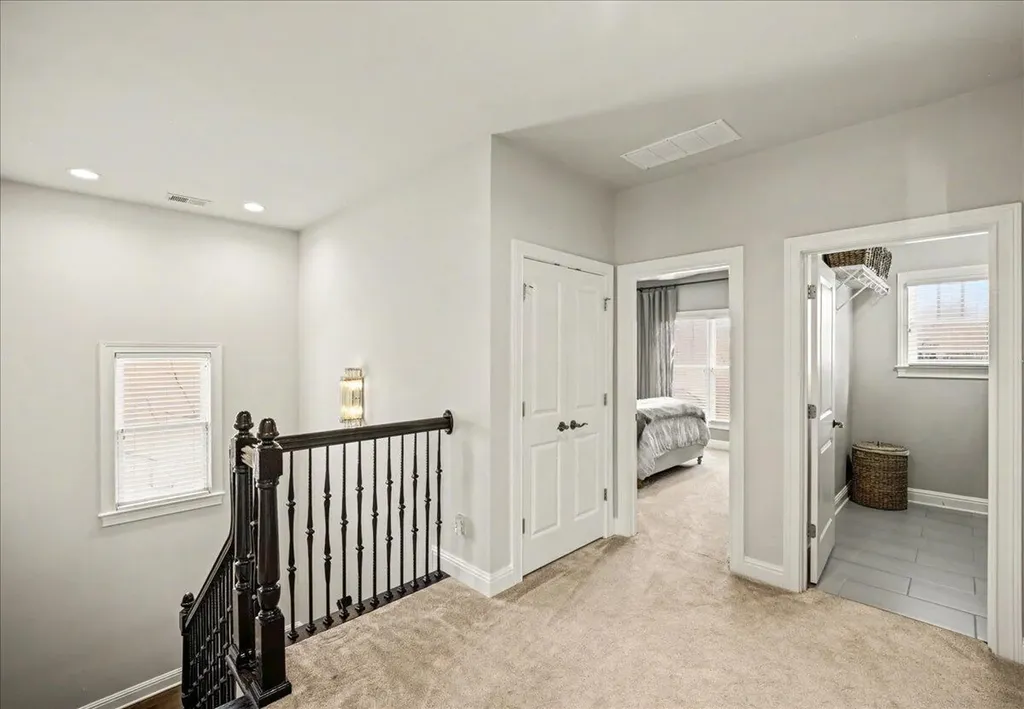 1997 General Warfield Way Lexington KY 40505