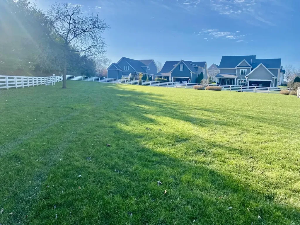 1997 General Warfield Way Lexington KY 40505