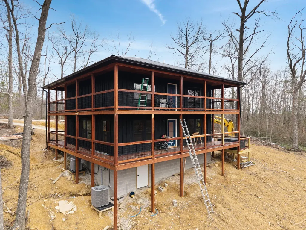 424 Spirit Lane Frenchburg KY 40322