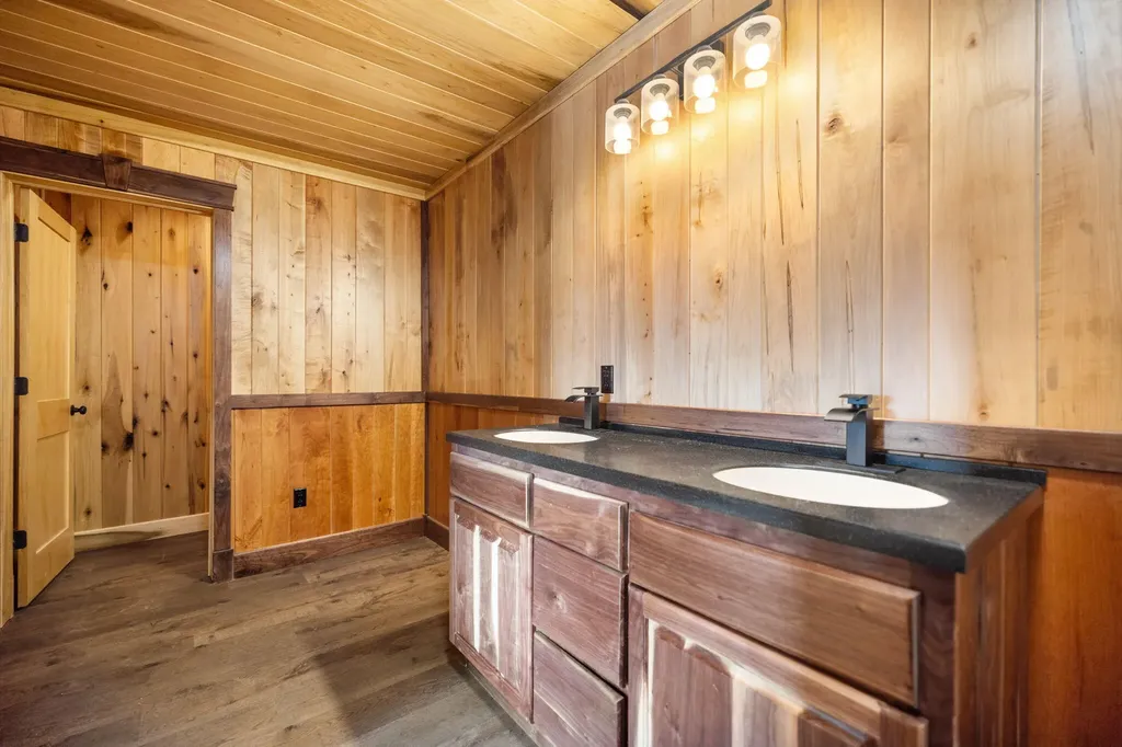 424 Spirit Lane Frenchburg KY 40322