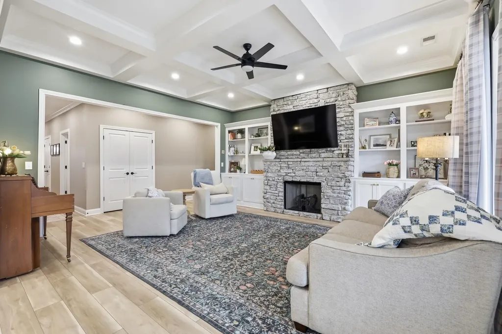 108 Tattersalls Drive Nicholasville KY 40356