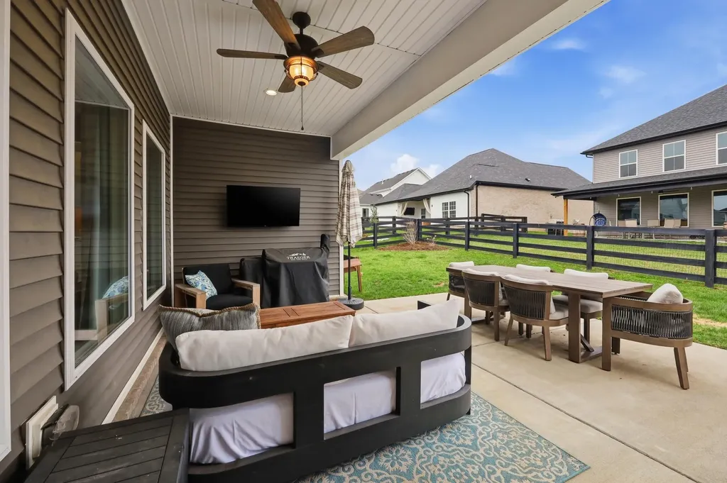 108 Tattersalls Drive Nicholasville KY 40356