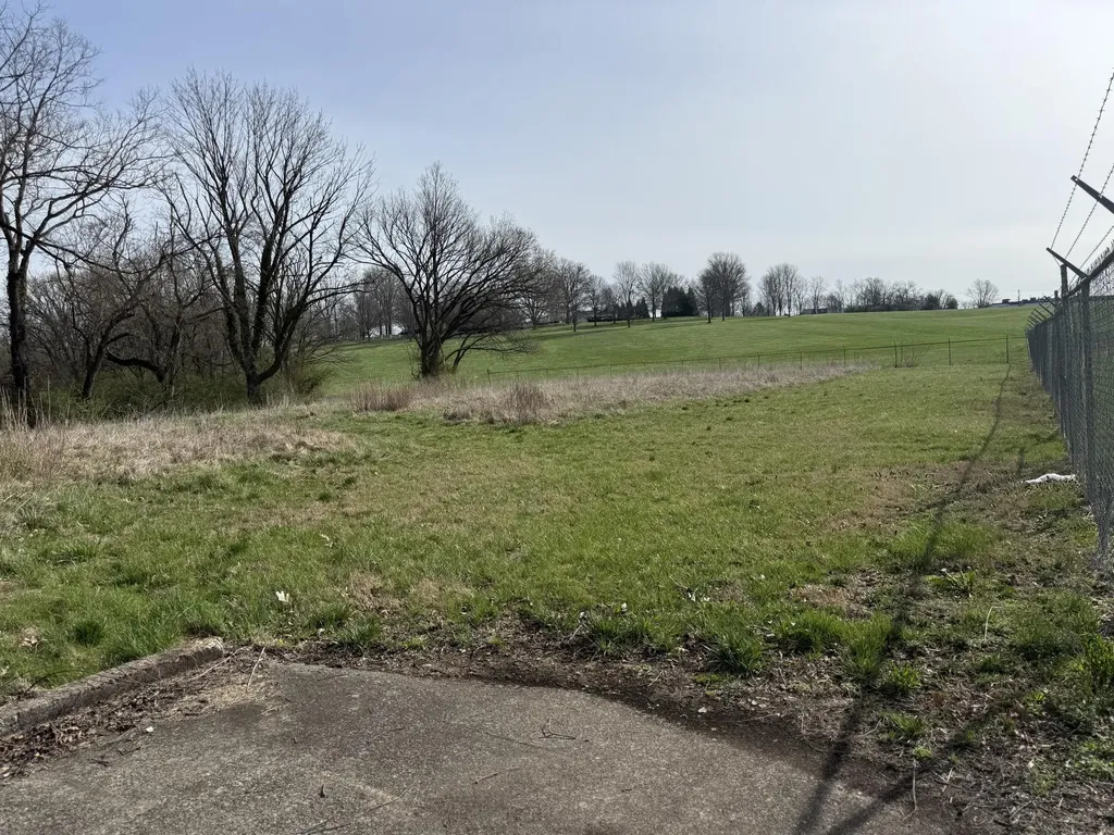 149 Richmond Avenue Mt Sterling KY 40353