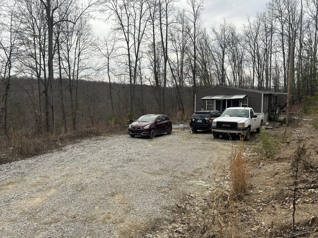 151 Walter Crabtree Road Pine Knot KY 42635