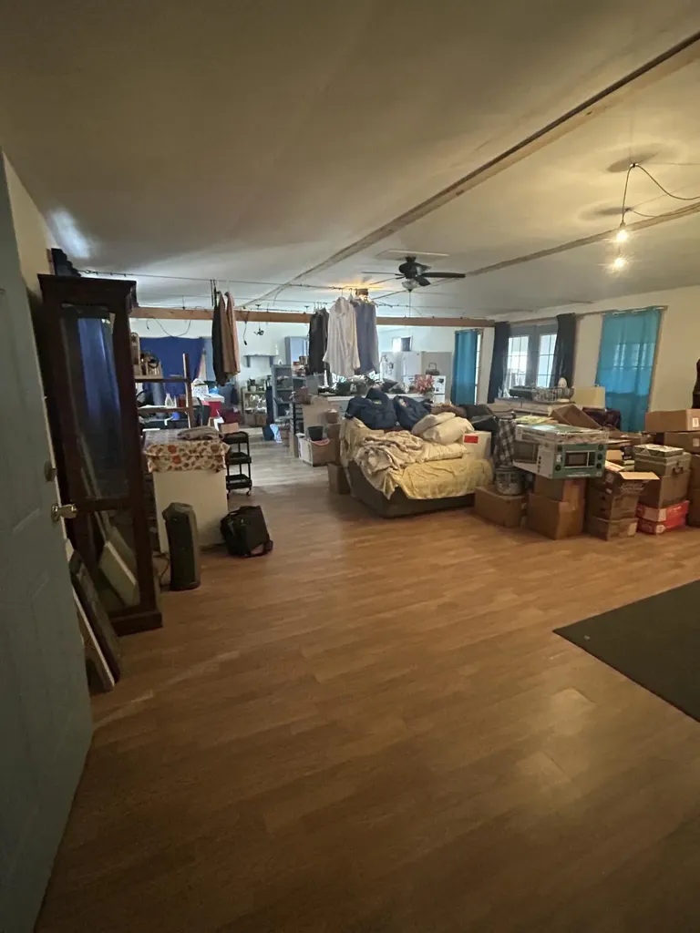 151 Walter Crabtree Road Pine Knot KY 42635