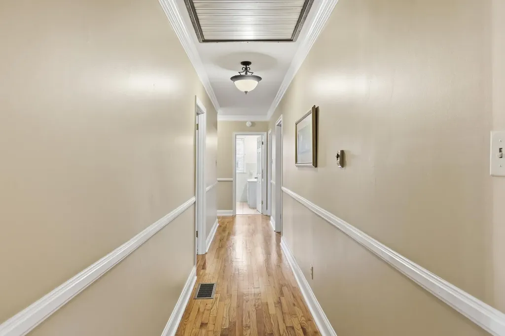 508 S Main Street Versailles KY 40383