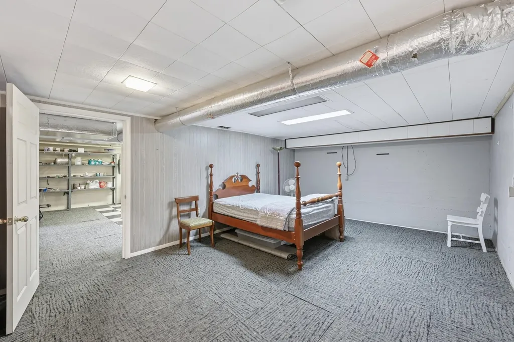 508 S Main Street Versailles KY 40383