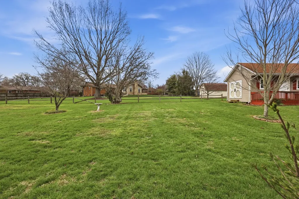 508 S Main Street Versailles KY 40383