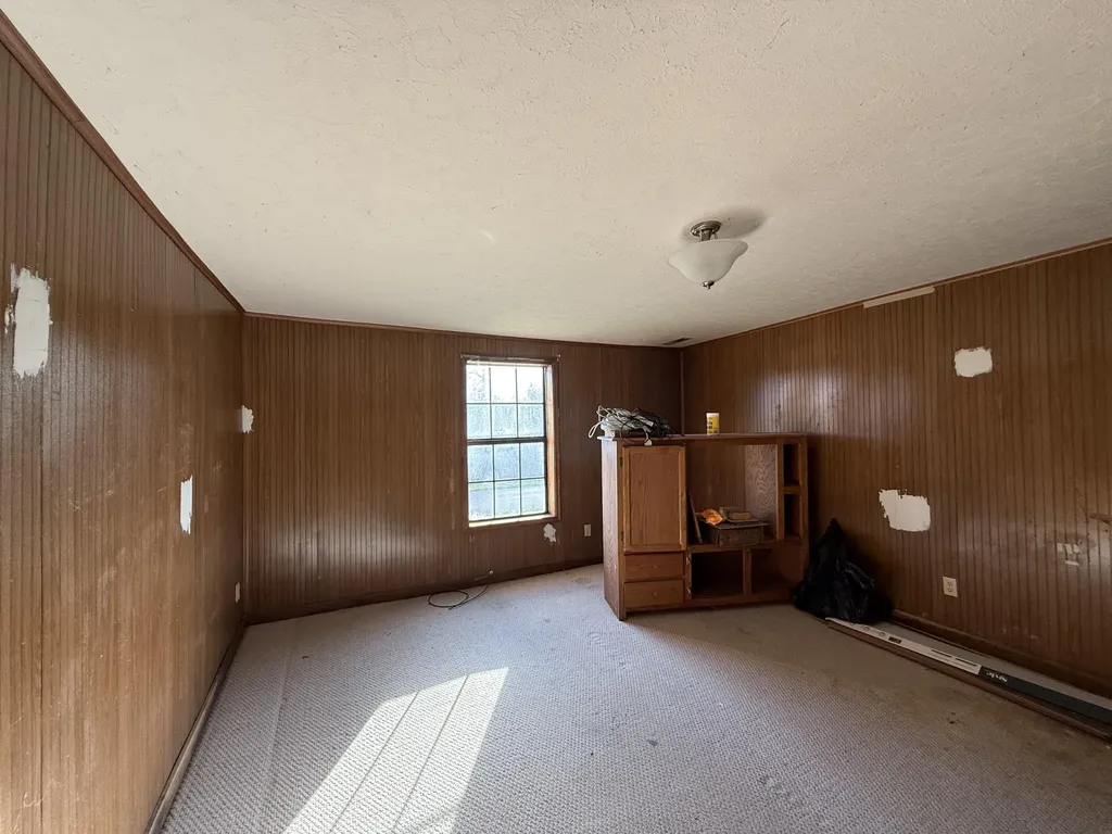 656 Thompson Road Monticello KY 42633