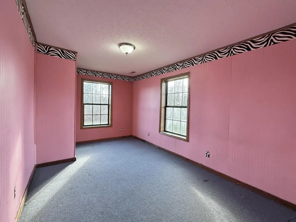656 Thompson Road Monticello KY 42633