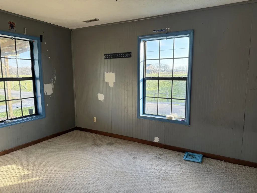 656 Thompson Road Monticello KY 42633