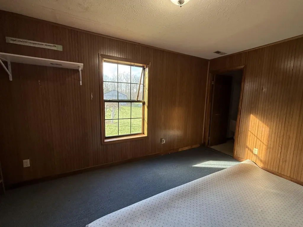 656 Thompson Road Monticello KY 42633