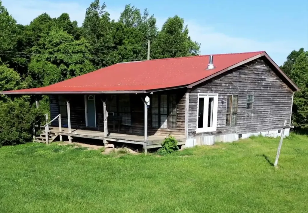 656 Thompson Road Monticello KY 42633