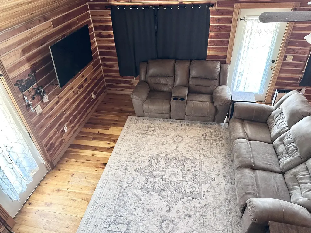 422 Kirk Lane Tollesboro KY 41189