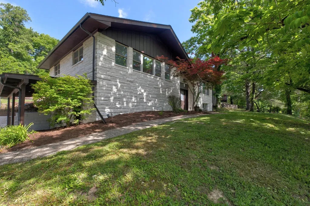 609 Crestview Lane Morehead KY 40351
