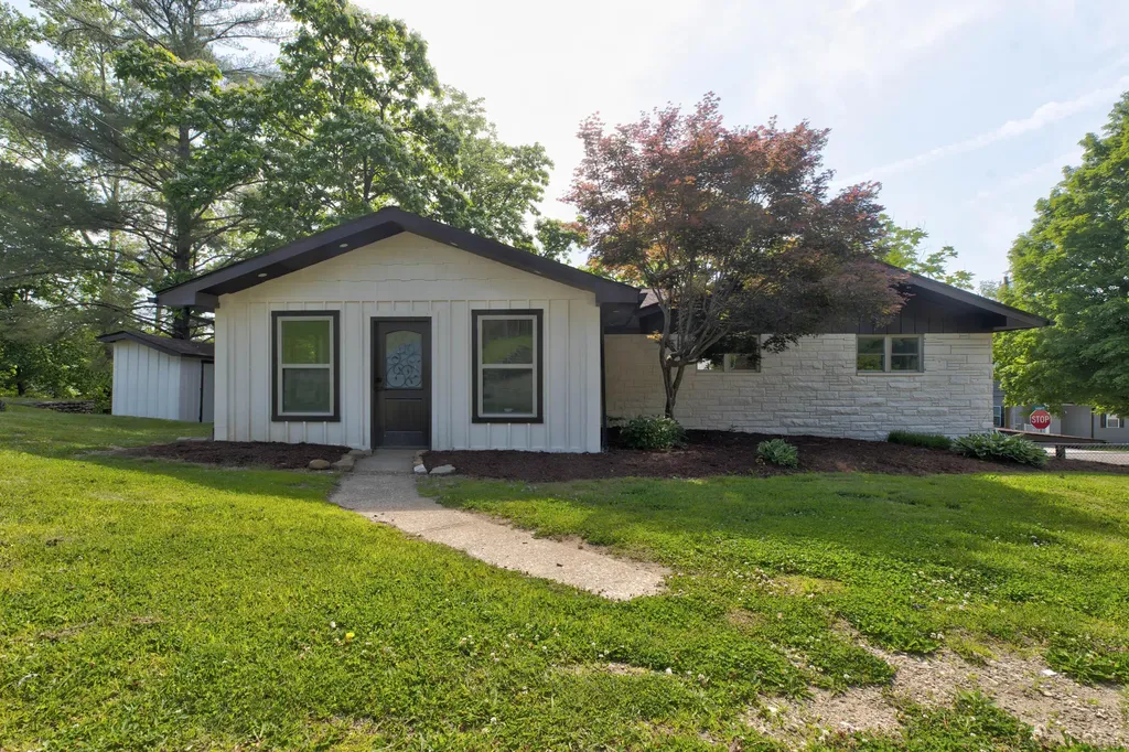 609 Crestview Lane Morehead KY 40351
