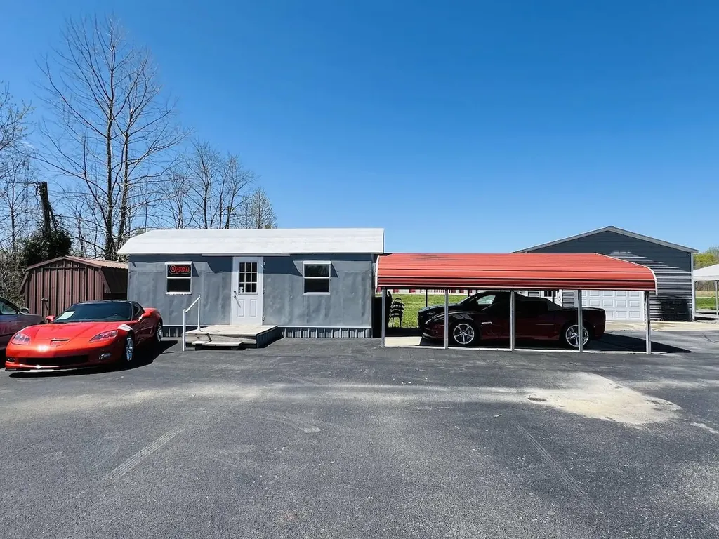 2485 N Main Street Jamestown KY 42629