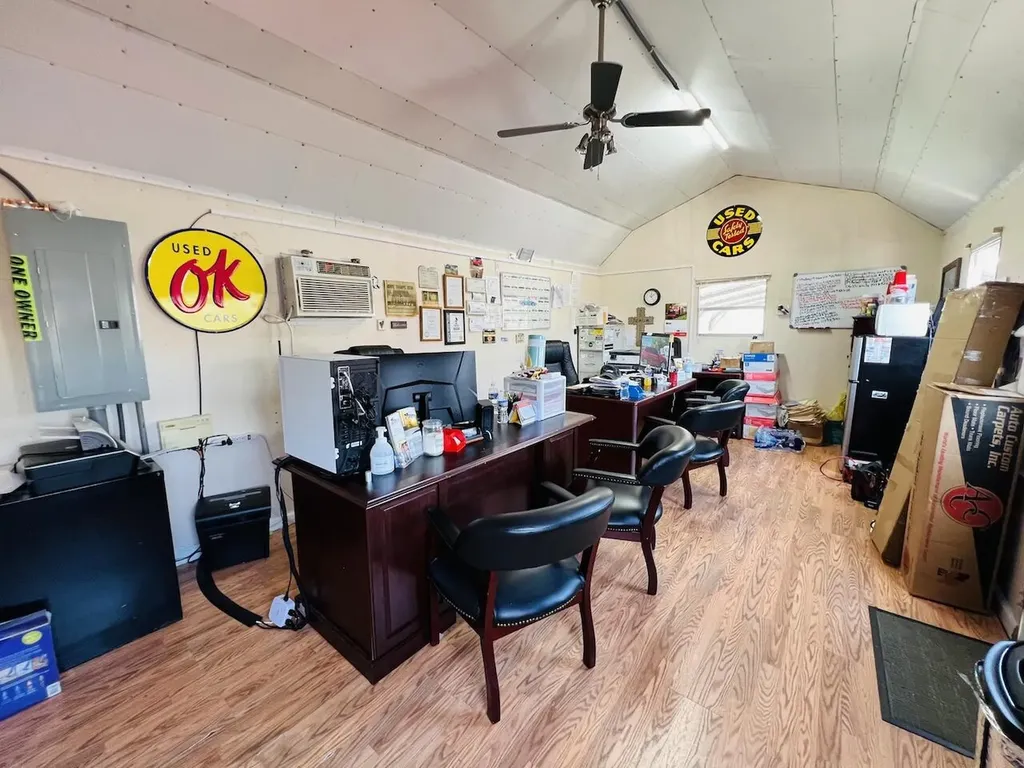 2485 N Main Street Jamestown KY 42629