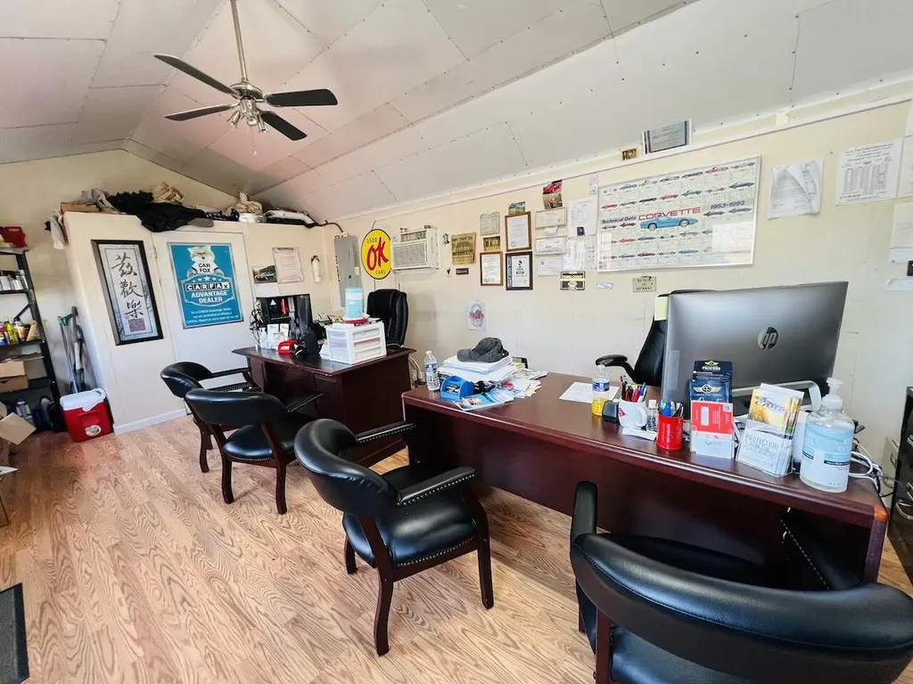 2485 N Main Street Jamestown KY 42629