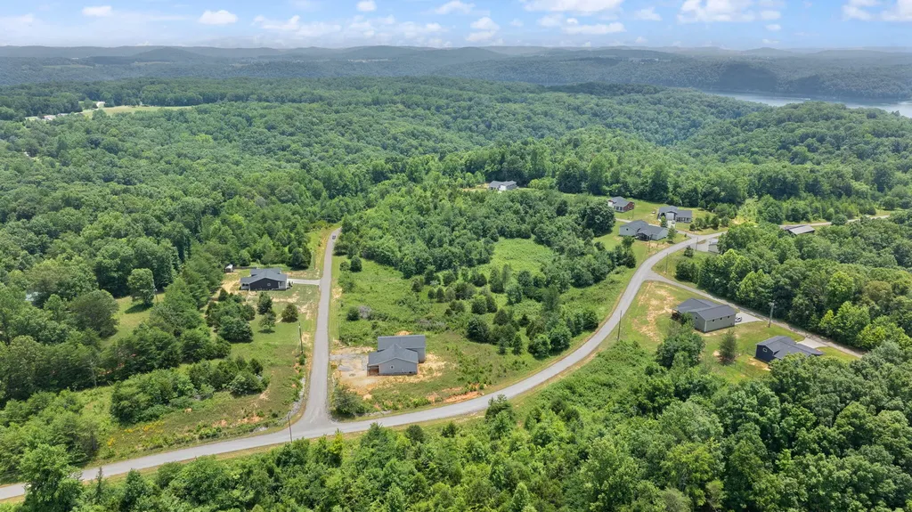 119 Kelly Circle Nancy KY 42544