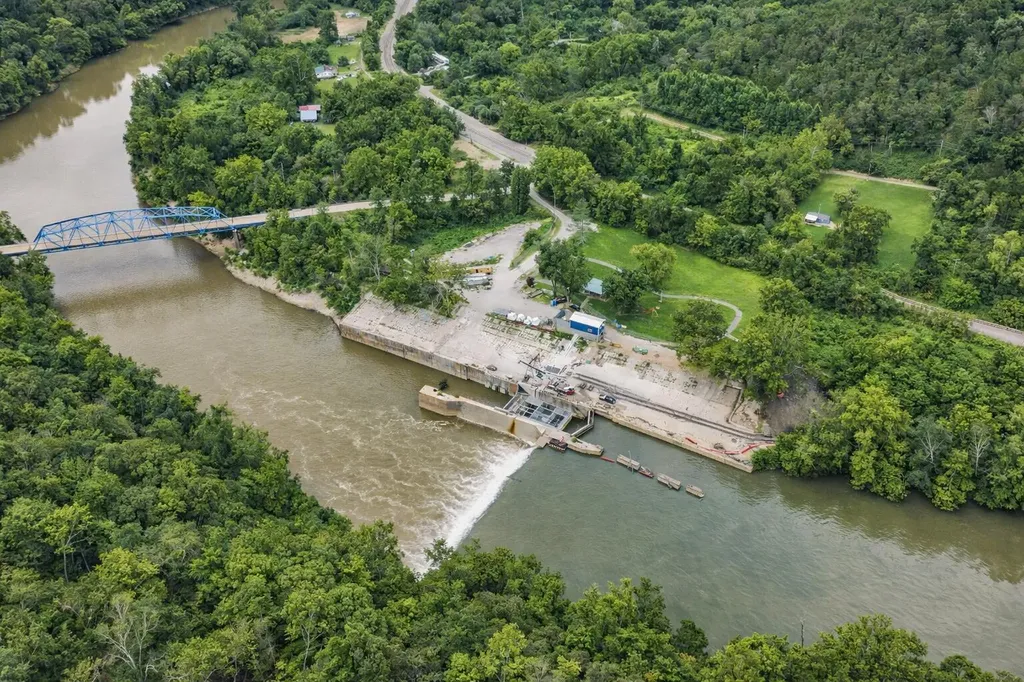 90 Railroad Lock Loop Beattyville KY 41311