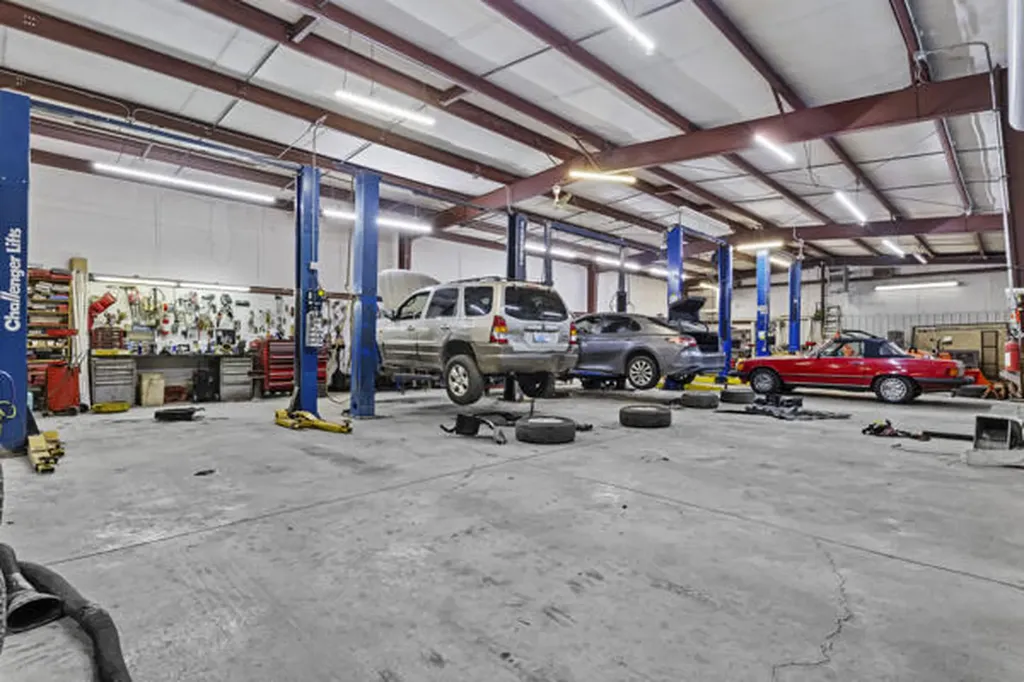 1015 Lexington Road Georgetown KY 40324