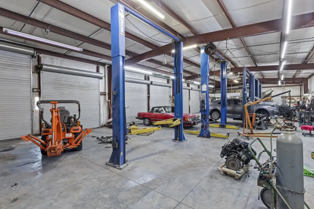 1015 Lexington Road Georgetown KY 40324