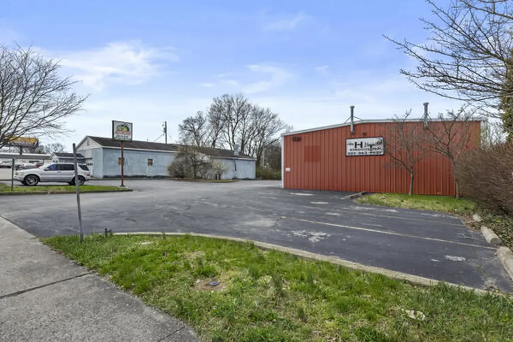 1015 Lexington Road Georgetown KY 40324