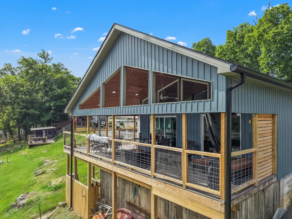 1768 Wells Landing Road Danville KY 40422