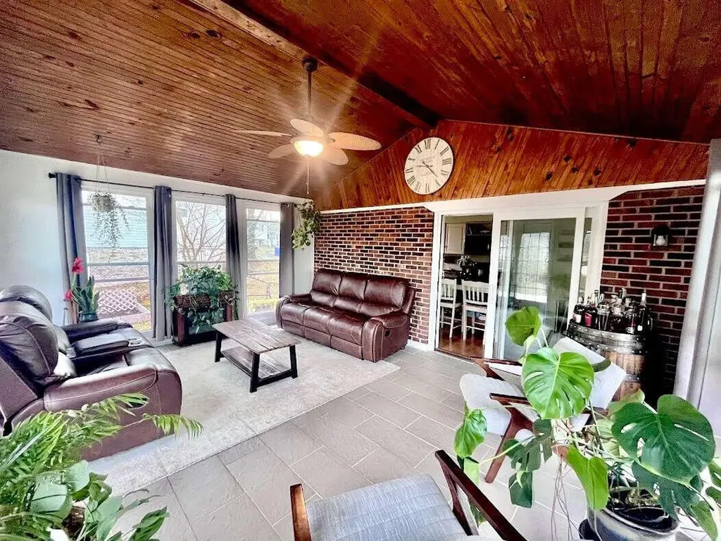 3441 Aldershot Drive Lexington KY 40503
