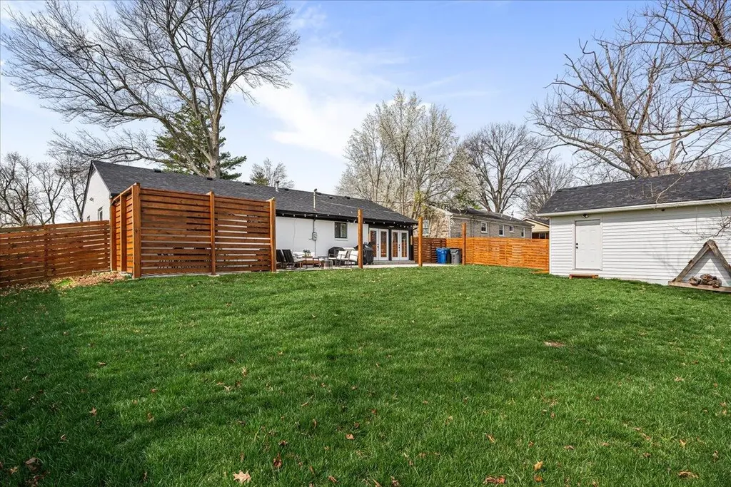 1023 Claiborne Way Lexington KY 40517