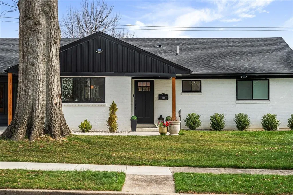 1023 Claiborne Way Lexington KY 40517