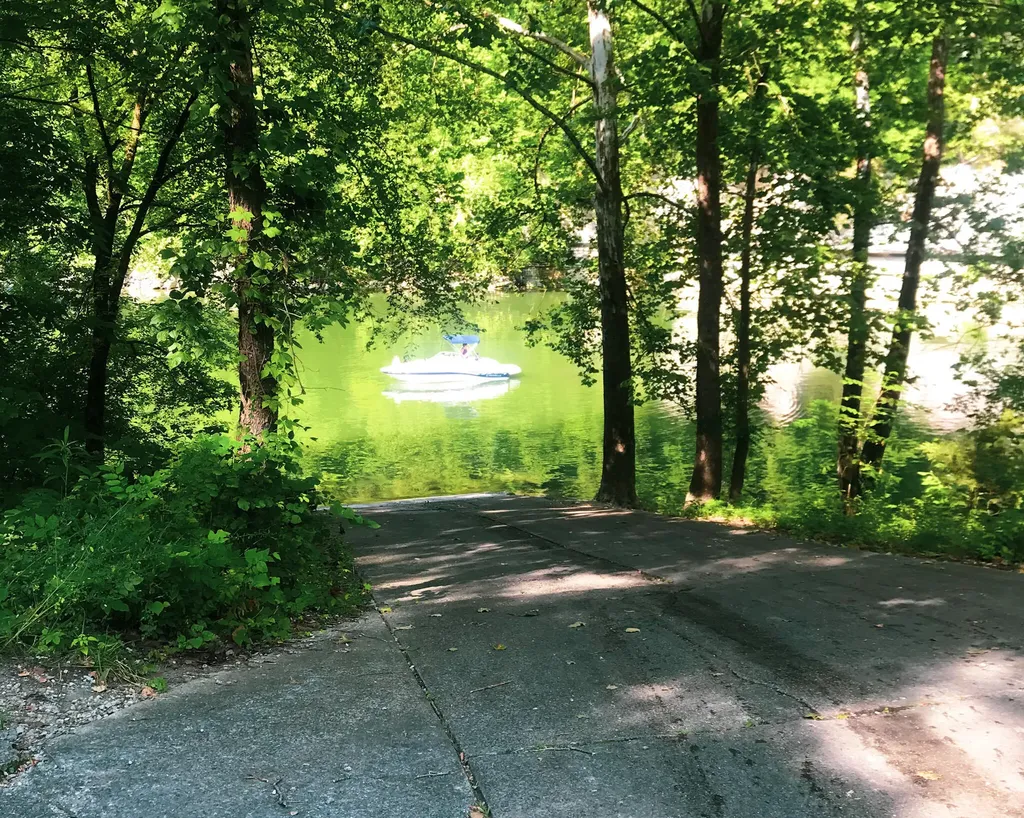 Lot 6 Block E Unit 3 Parrott Drive Somerset KY 42501