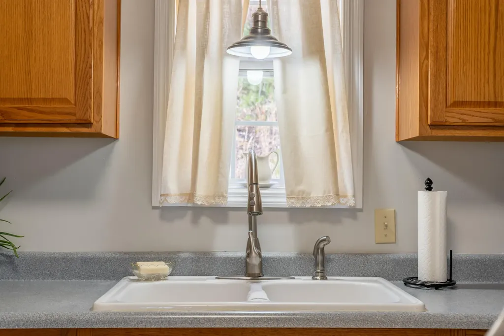 77 Scott Hill Road Irvine KY 40336