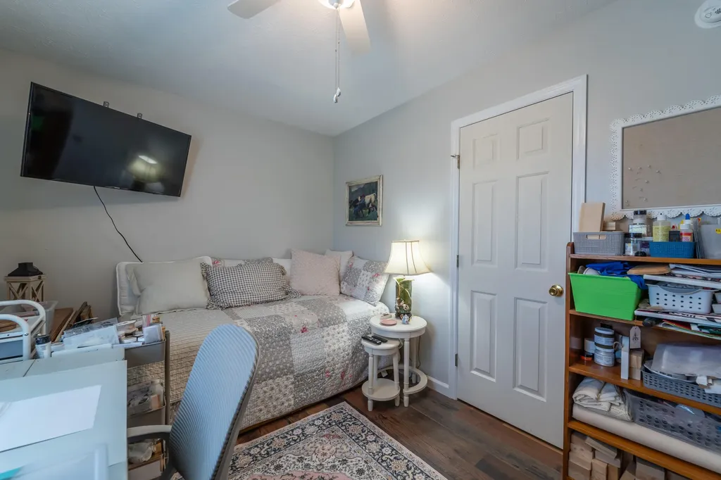 77 Scott Hill Road Irvine KY 40336
