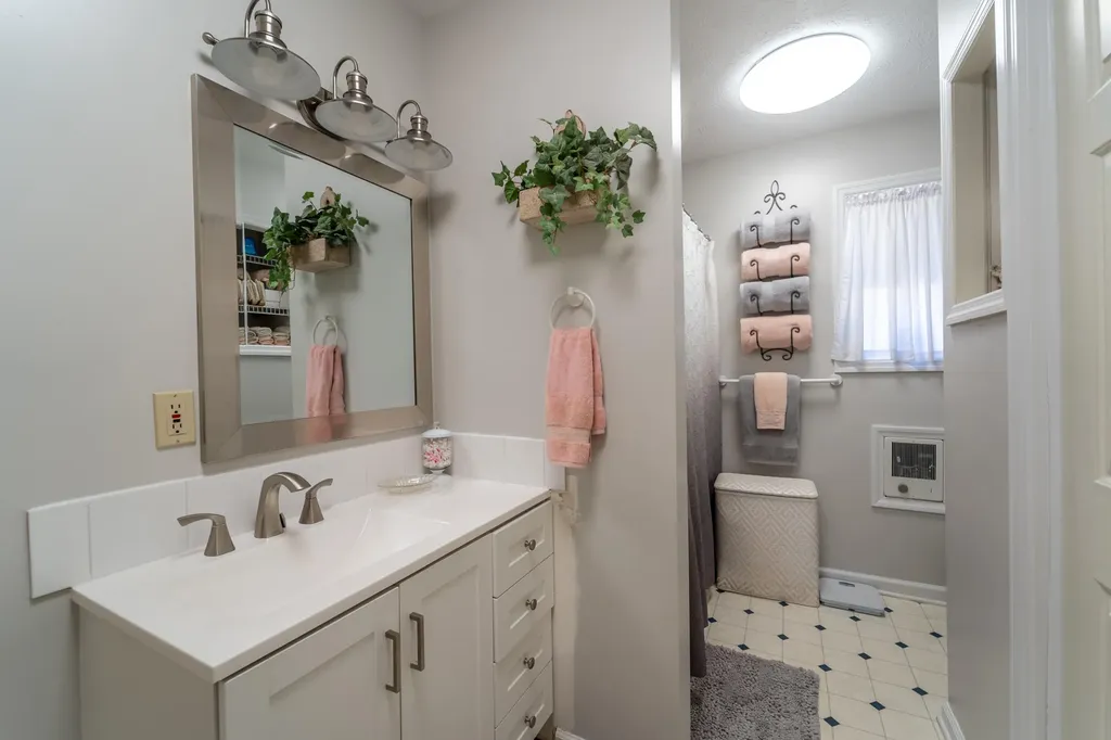 77 Scott Hill Road Irvine KY 40336