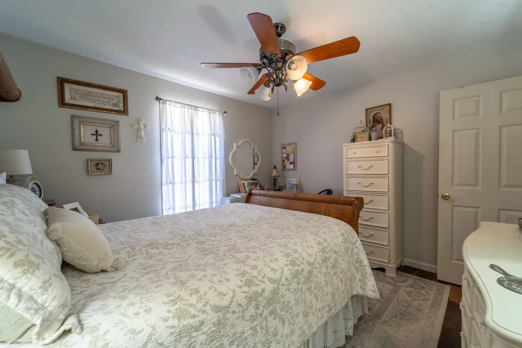 77 Scott Hill Road Irvine KY 40336