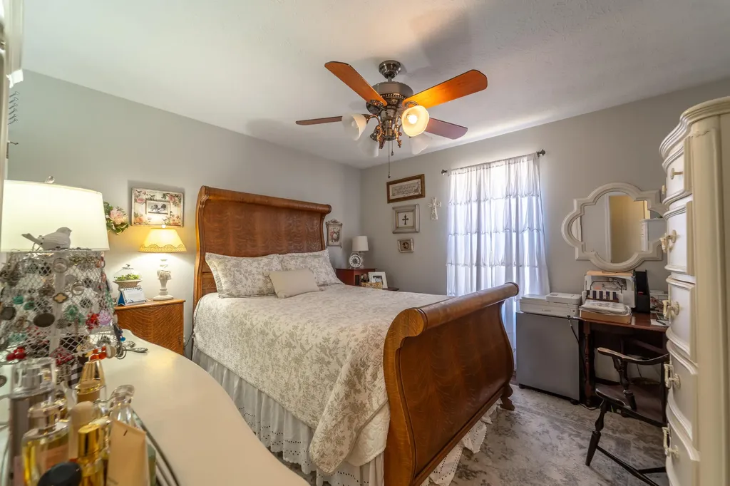 77 Scott Hill Road Irvine KY 40336