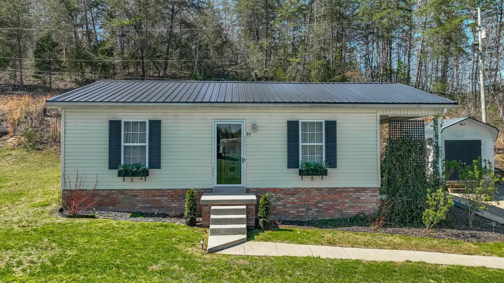 77 Scott Hill Road Irvine KY 40336
